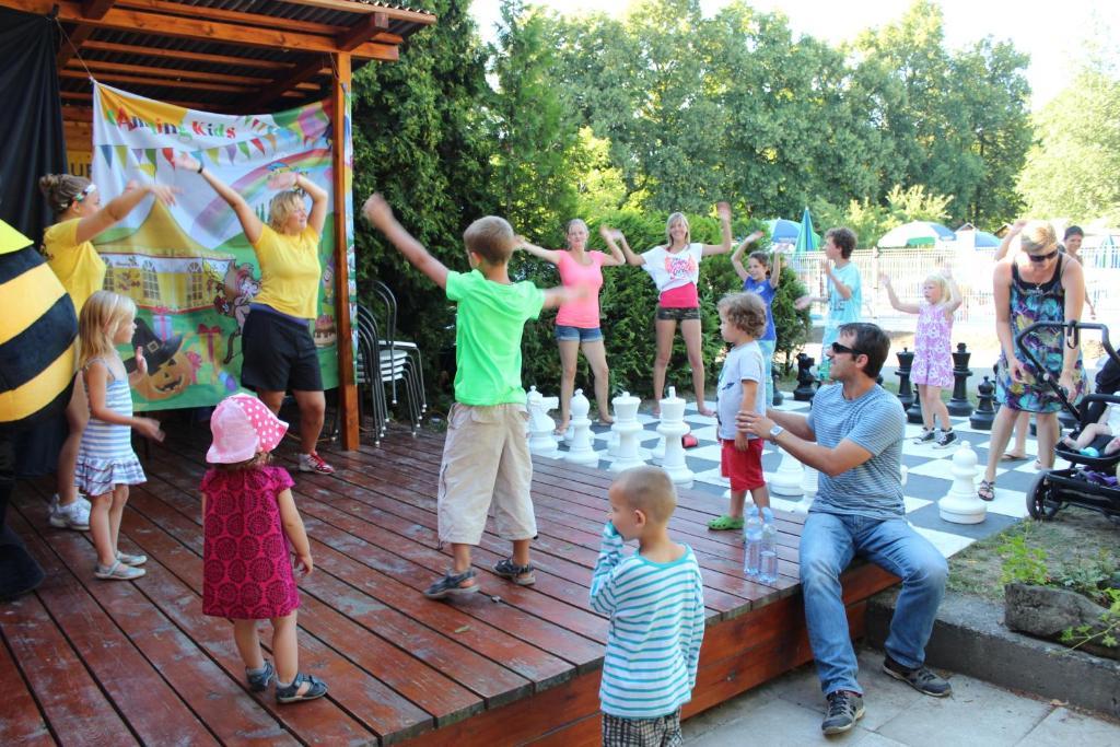 Camping Sokol Praha Exterior foto